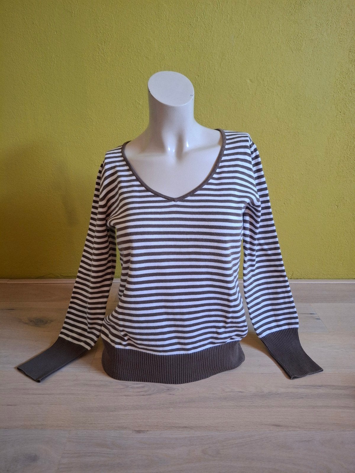 TOM TAILOR leuk casual truitje. Mt 38, Kleding | Dames, T-shirts, Verzenden, Zo goed als nieuw, Maat 38/40 (M), Korte mouw