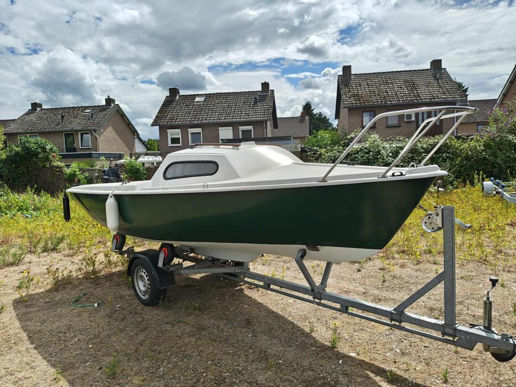 Bootje, Ophalen of Verzenden, Zo goed als nieuw