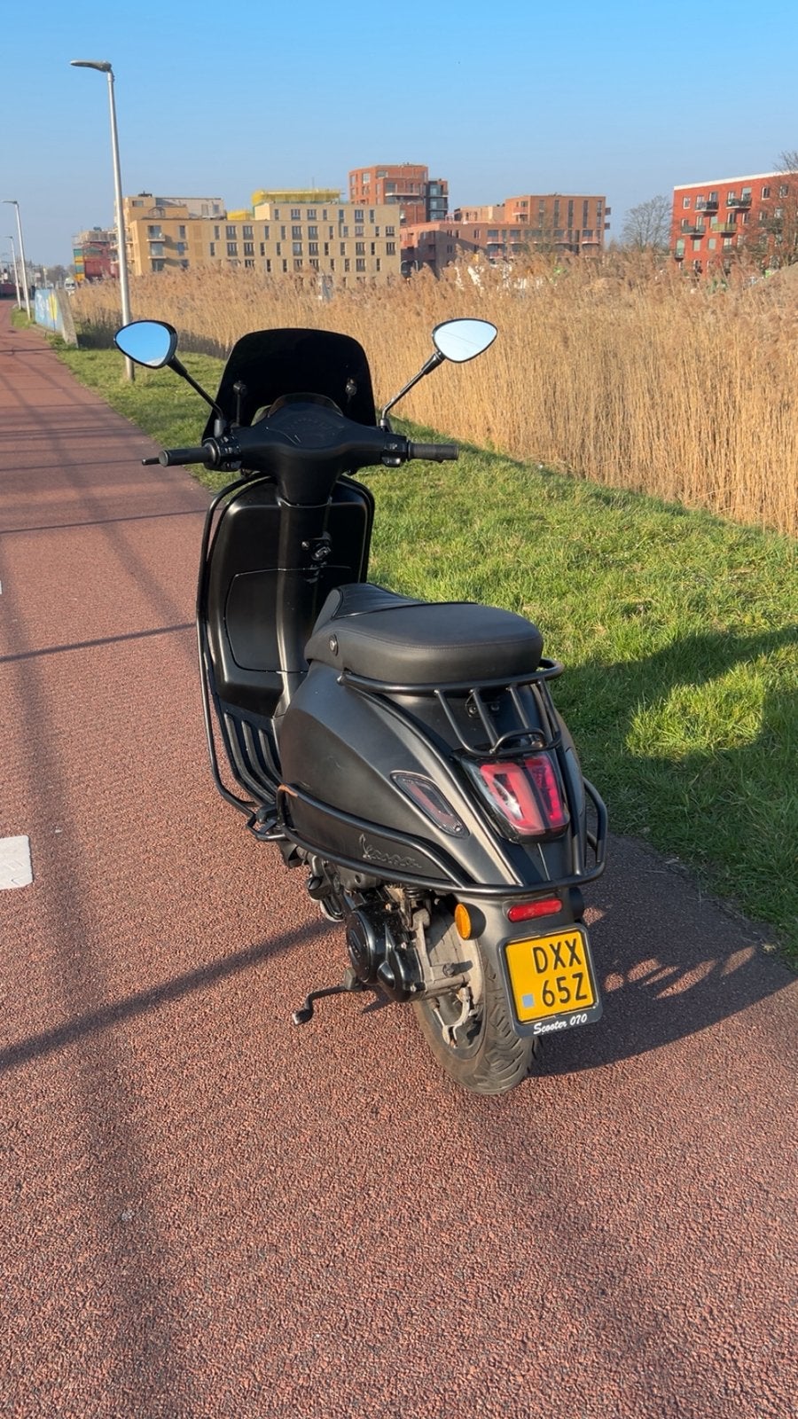 VESPA SPRINT NOTTE 50cc 4 takt, Ophalen, Zo goed als nieuw, Benzine