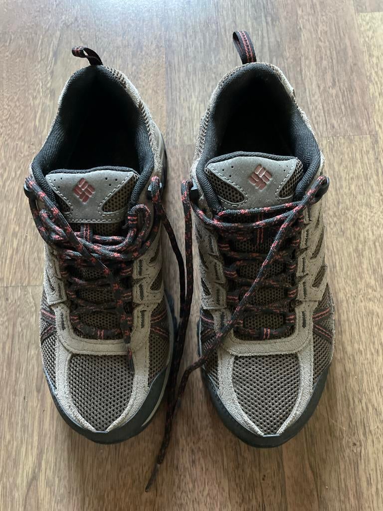 Columbia Wandelschoenen Maat 40 - Zo goed als nieuw, Ophalen of Verzenden, Zo goed als nieuw, Bruin, Wandelschoenen of Bergschoenen