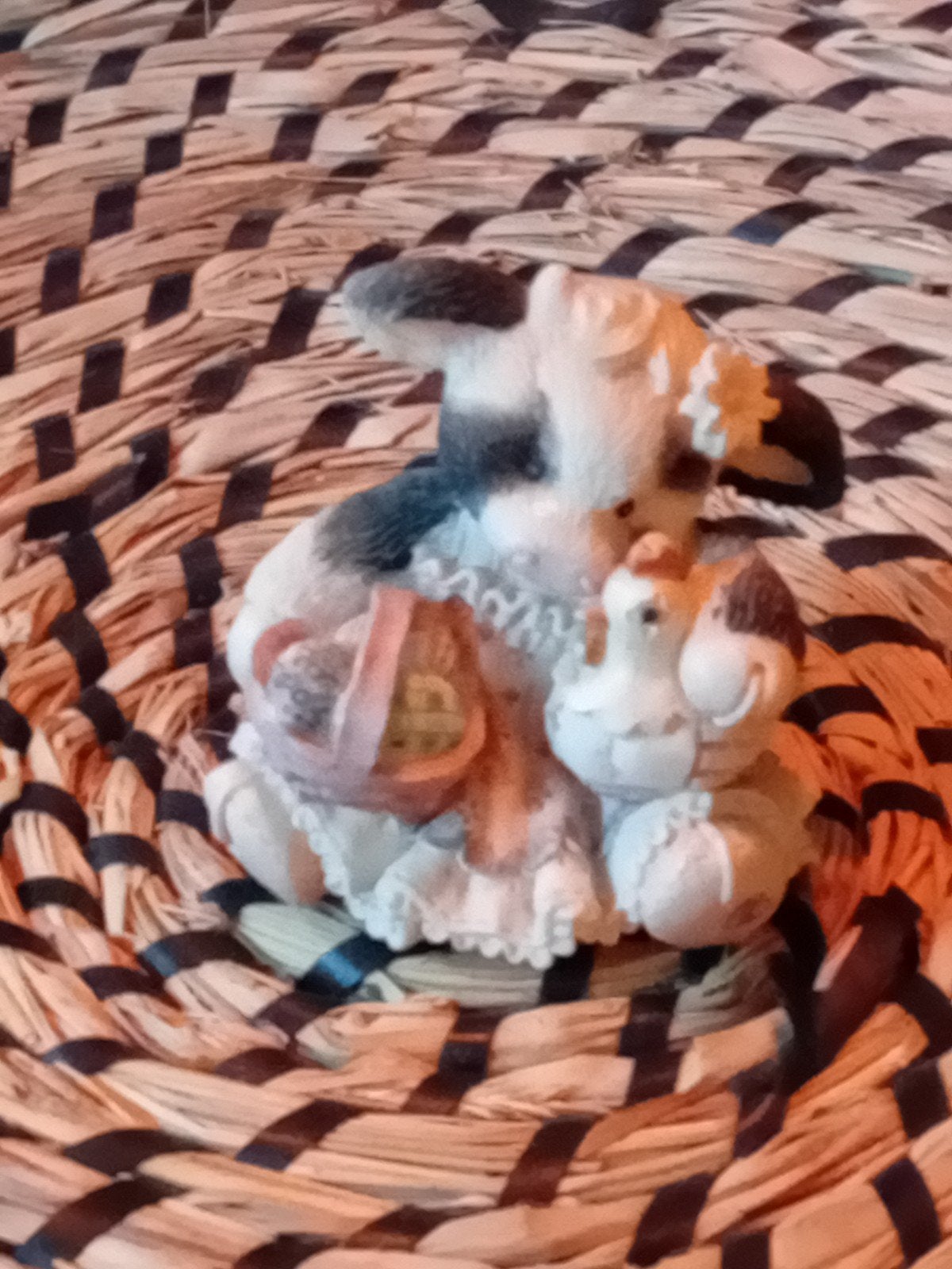 Mary's Moo Moos beeldje: 'I Put All My Eggs In Your Basket', Verzamelen, Ophalen of Verzenden, Zo goed als nieuw, Dier