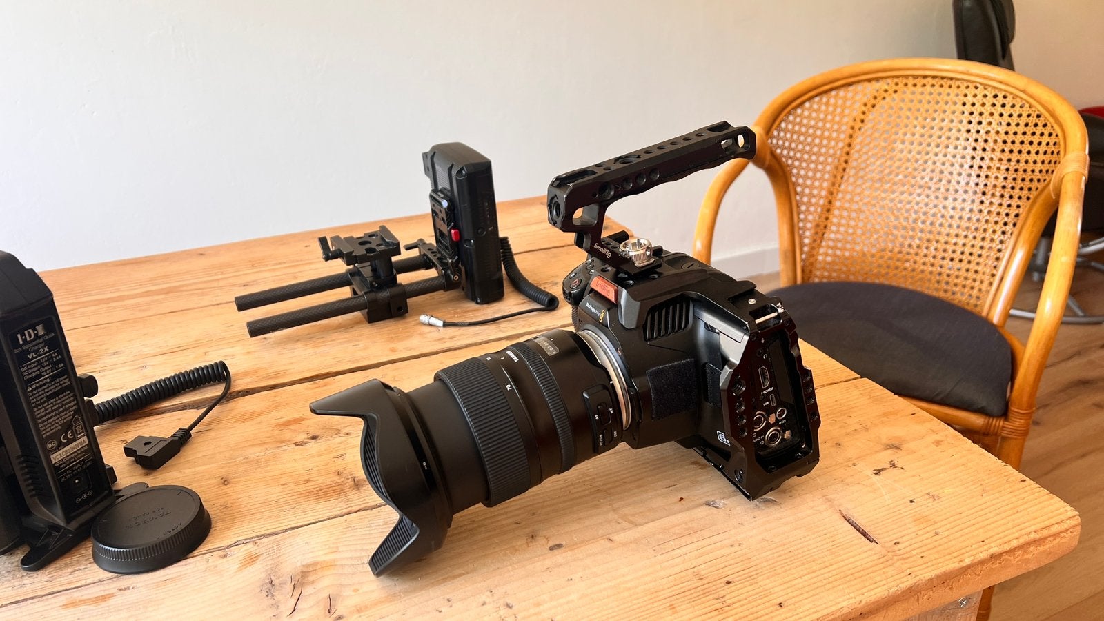 Blackmagic 6K Pro Cinema Rig set (Tamron 24-70 G2), Audio, Tv en Foto, Videocamera's Digitaal, Overige soorten, Minder dan 8x