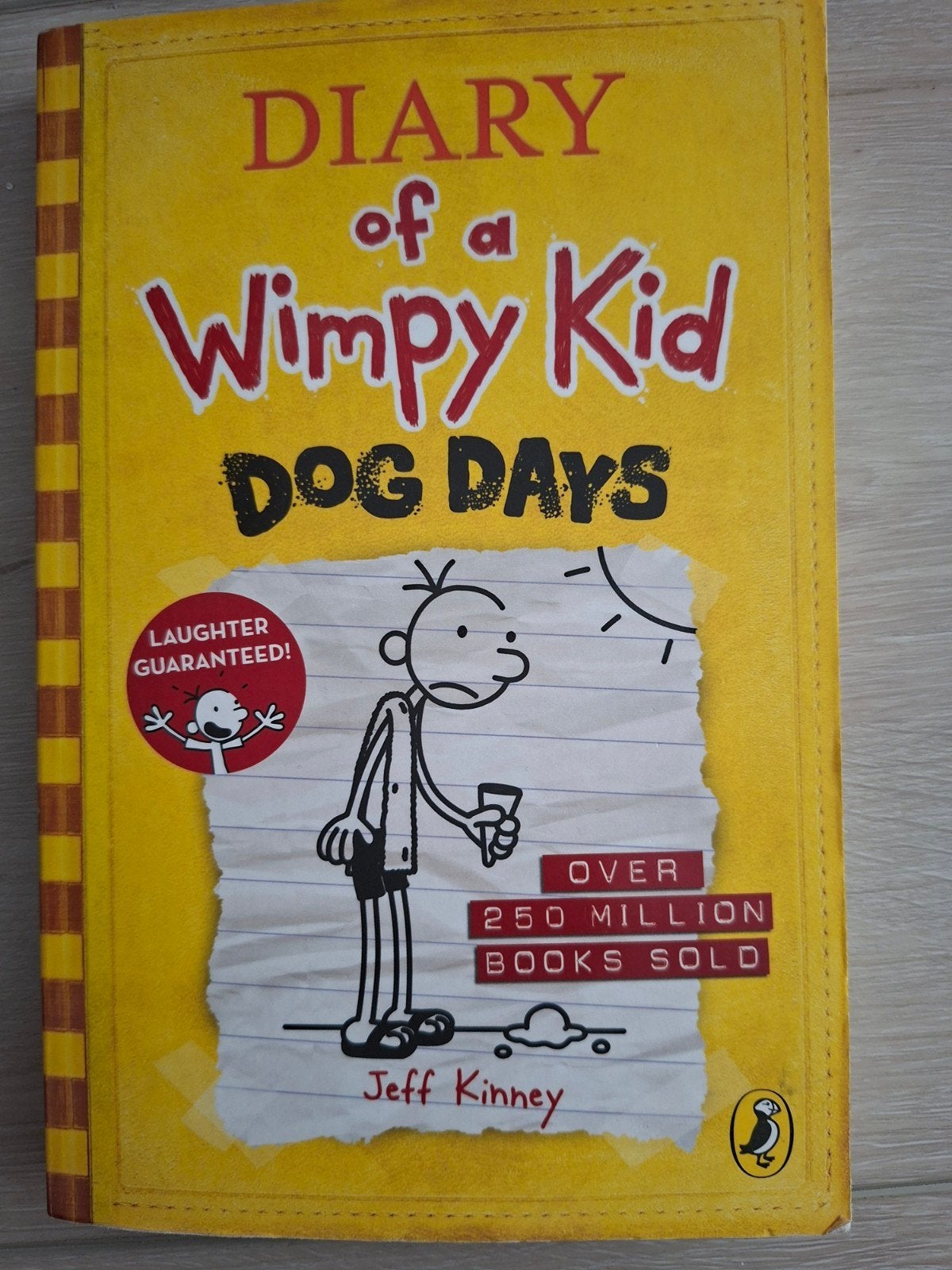 Diary of a Wimpy Kid: Dog Days (Engelse versie), Ophalen of Verzenden, Gelezen, Jeff Kinney, Fictie algemeen