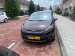 00-KLN-1 kentekencheck: Ford Fiesta, APK en kosten 13 Ford Fiësta 1.25 44KW 5DR 2010 Rood