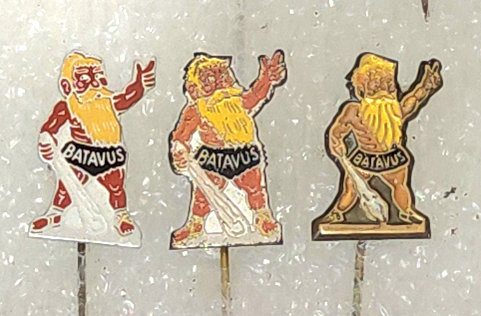 3 Vintage Batavus Speldjes - Fietsmerk Reclame, Ophalen of Verzenden, Gebruikt, Merk, Speldje of Pin