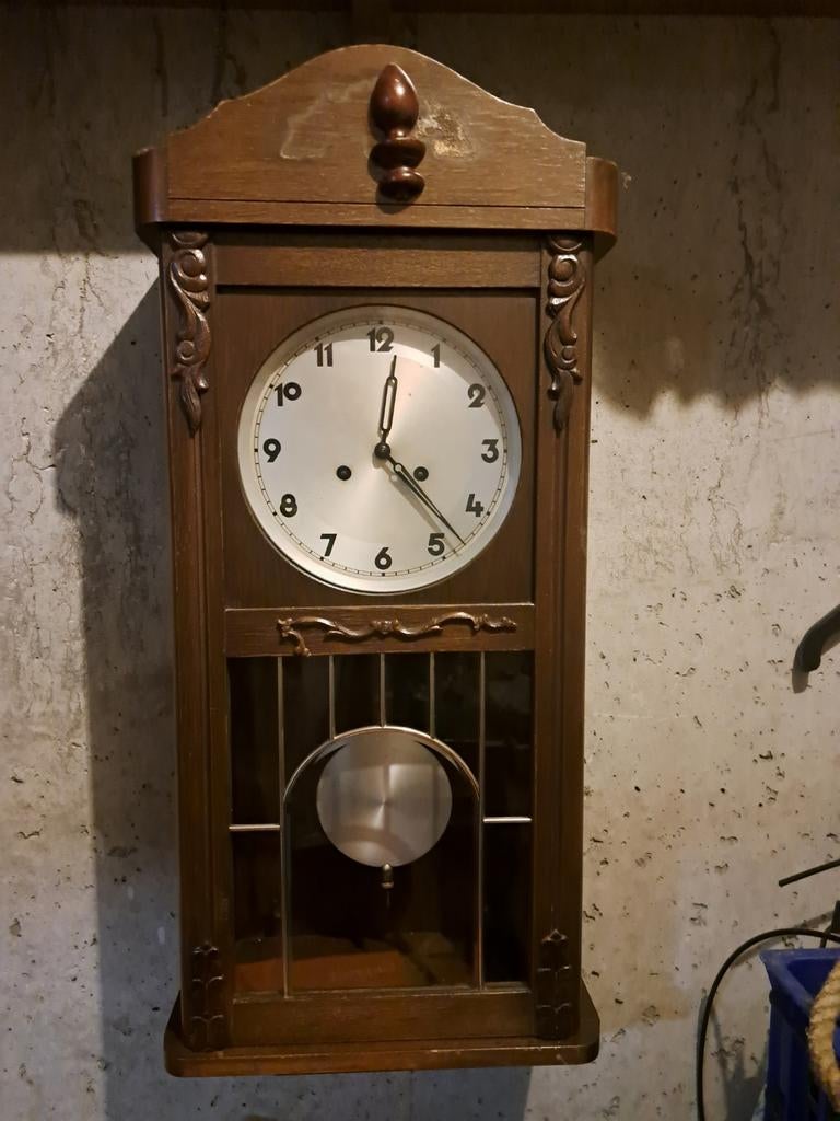 Antieke wandklok met slinger - Klassiek design, Ophalen of Verzenden