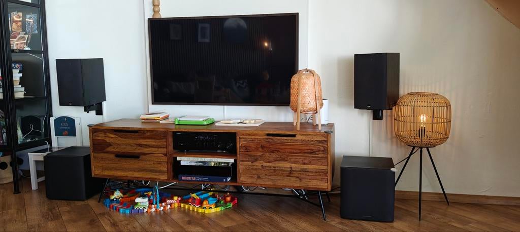 Bowers & Wilkins 685 speakers inclusief muurbeugels, Audio, Tv en Foto, Luidsprekers, Ophalen, Gebruikt, 60 tot 120 watt, Bowers & Wilkins (B&W)