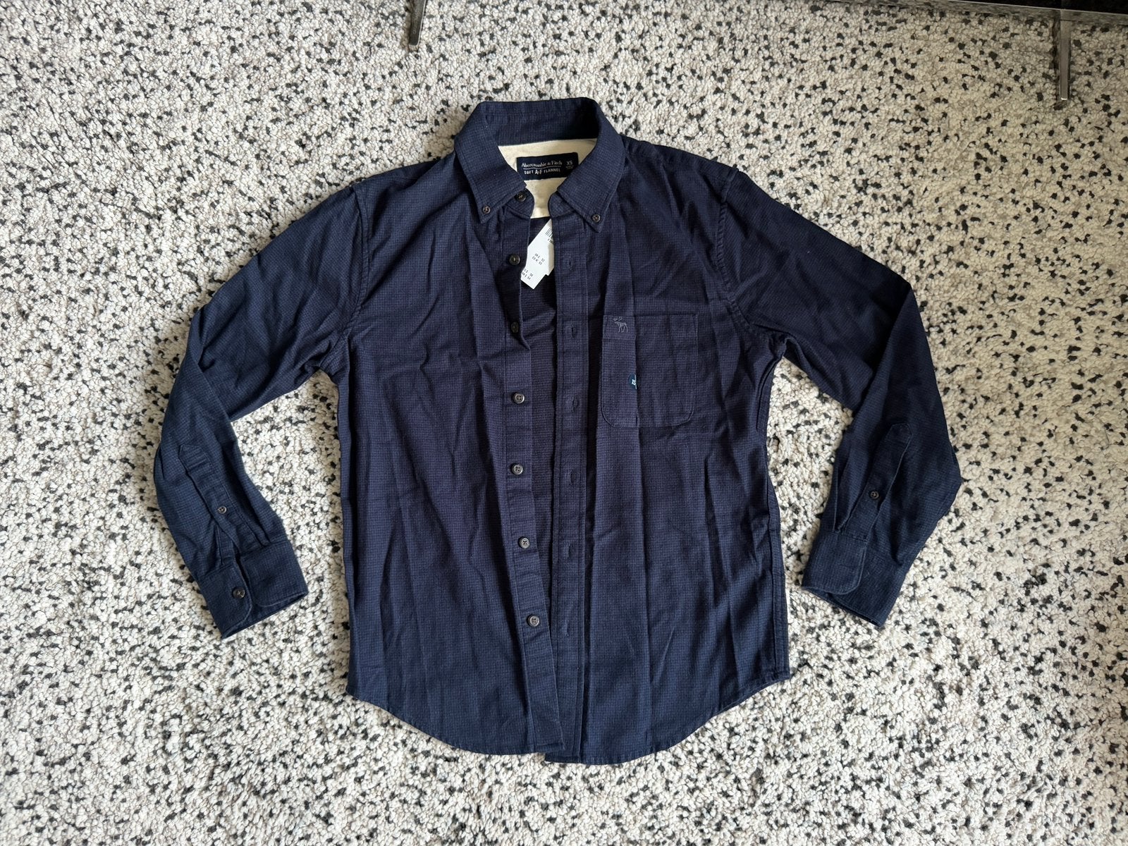 brand new Abercrombie & fitch soft shirt size xs, Kleding | Heren, Polo's, Ophalen of Verzenden, Nieuw, Maat 46 (S) of kleiner