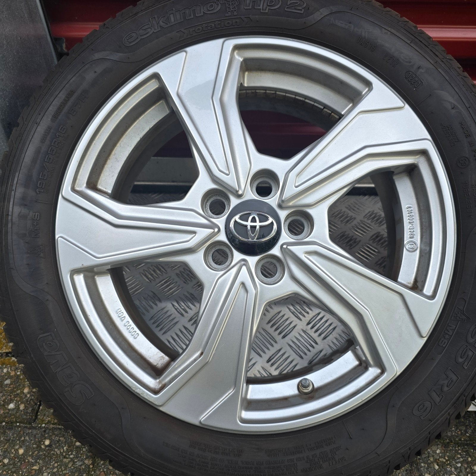 Toyota Yaris winterset 195-55-16  TPMS, Auto-onderdelen, Ophalen, 16 inch, Dewielbasis@outlook.com, Toyota