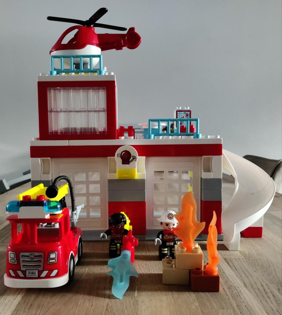 Lego duplo brandweerkazerne 10970, Ophalen, Zo goed als nieuw