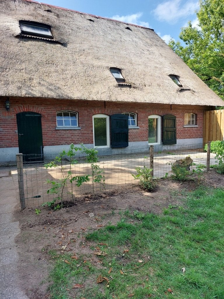 Foto 2 van Te huur gedeelte van een woonboerderij