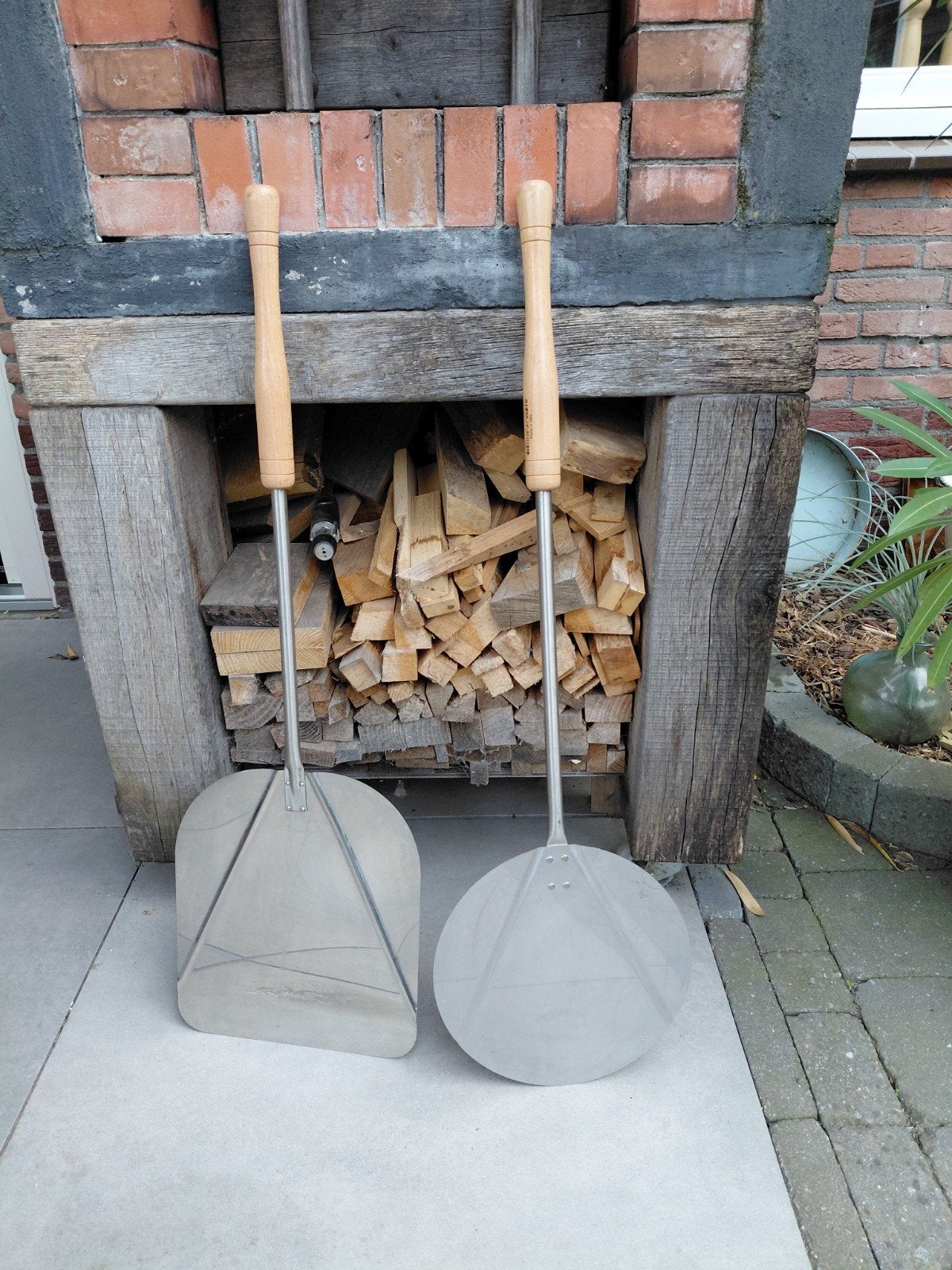 2x echte Italiaanse rvs pizzascheppen, Ophalen of Verzenden