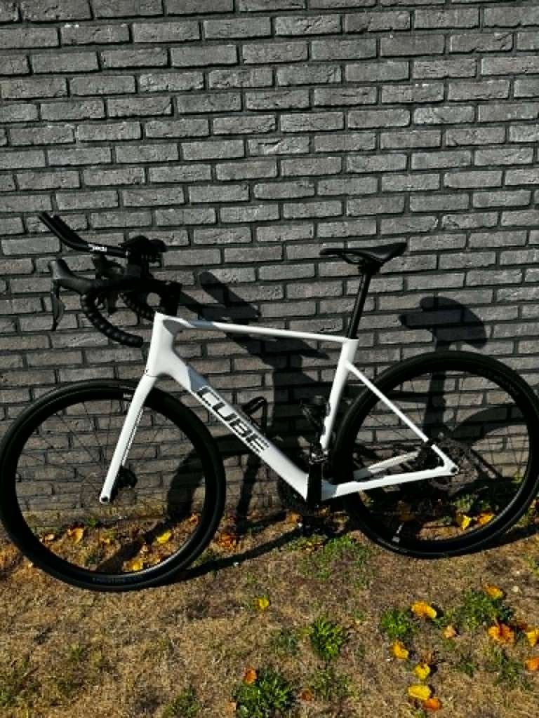 Cube Attain C:62 SLX Racefiets – 105 Di2 – Carbon – Maat 56, Fietsen en Brommers, Fietsen | Racefietsen, 28 inch, Gebruikt, Carbon