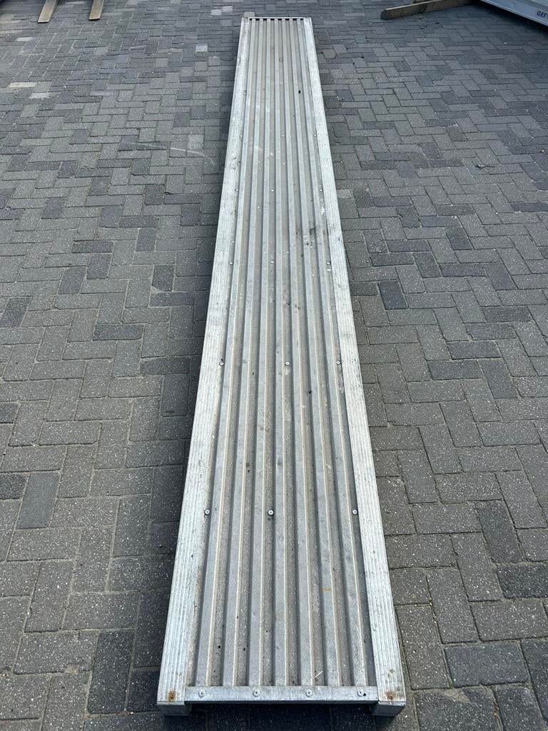 Layher aluminium werkbrug / loopbrug 620x60cm, Ophalen