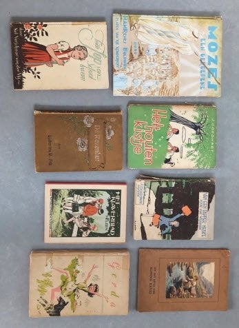 set van 8 oude kinderboeken, Verzenden, Gebruikt