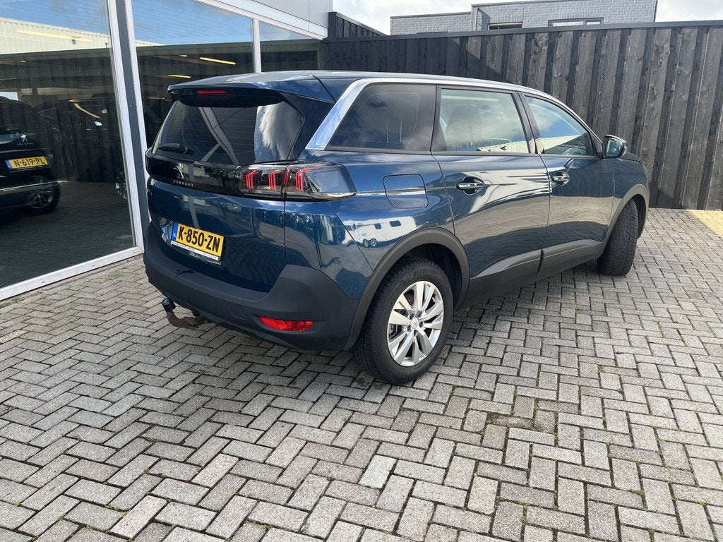Peugeot 5008 1.2 PureTech Active Pack Carplay / Cruise / Lmv, Auto's, Voorwielaandrijving, Gebruikt, Euro 6, 1199 cc