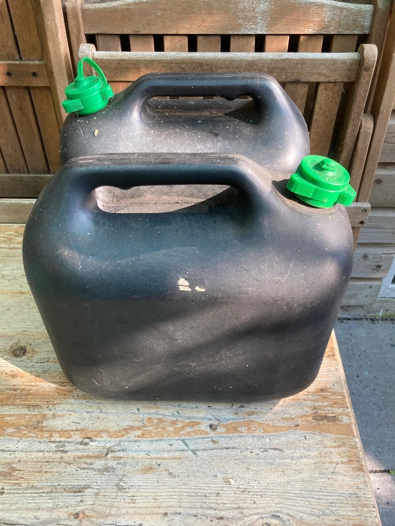 Benzinejerrycans, Auto diversen, Overige Auto diversen, Ophalen
