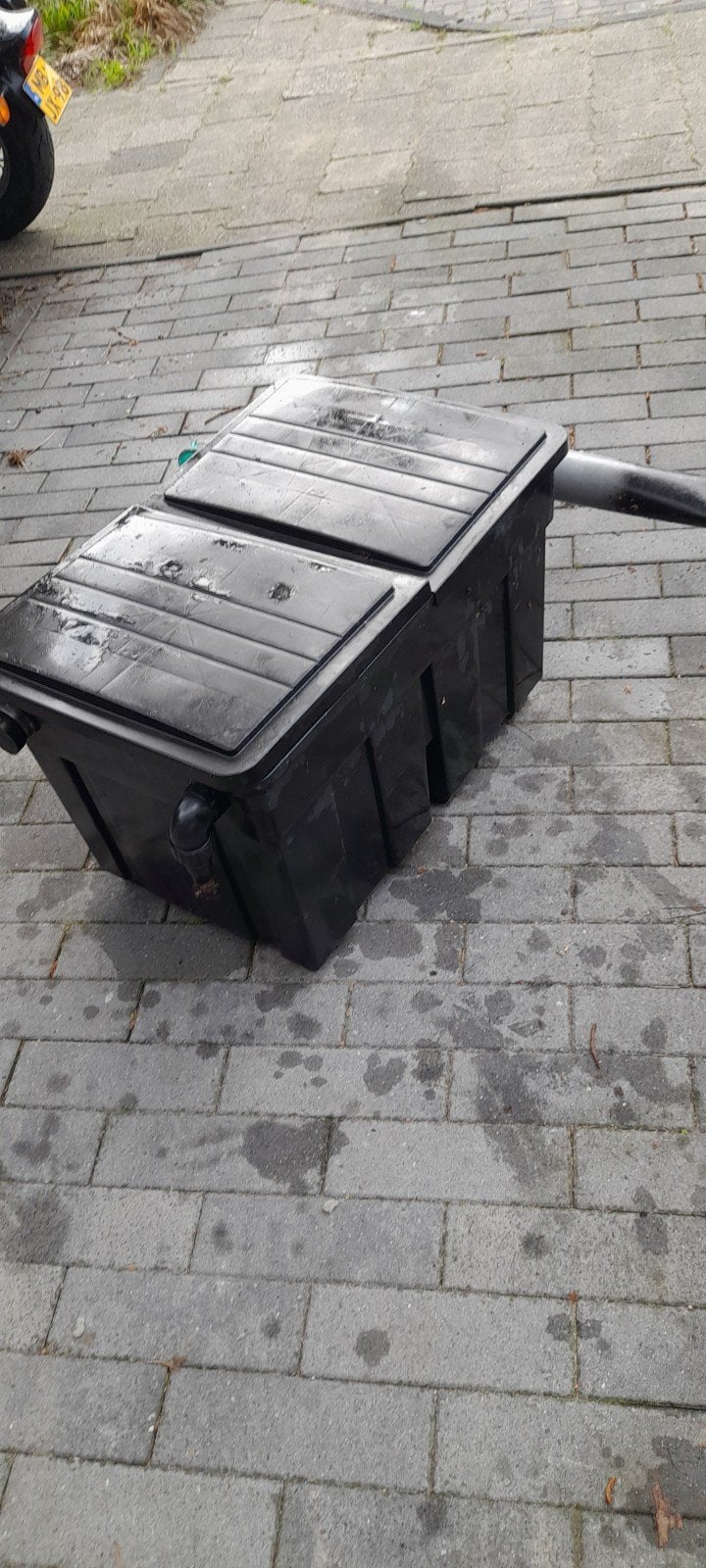 Vijverfilterbak met filtermaterialen 80x54x50 cm en pomp, Tuin en Terras, Vijvers, Ophalen, Gebruikt