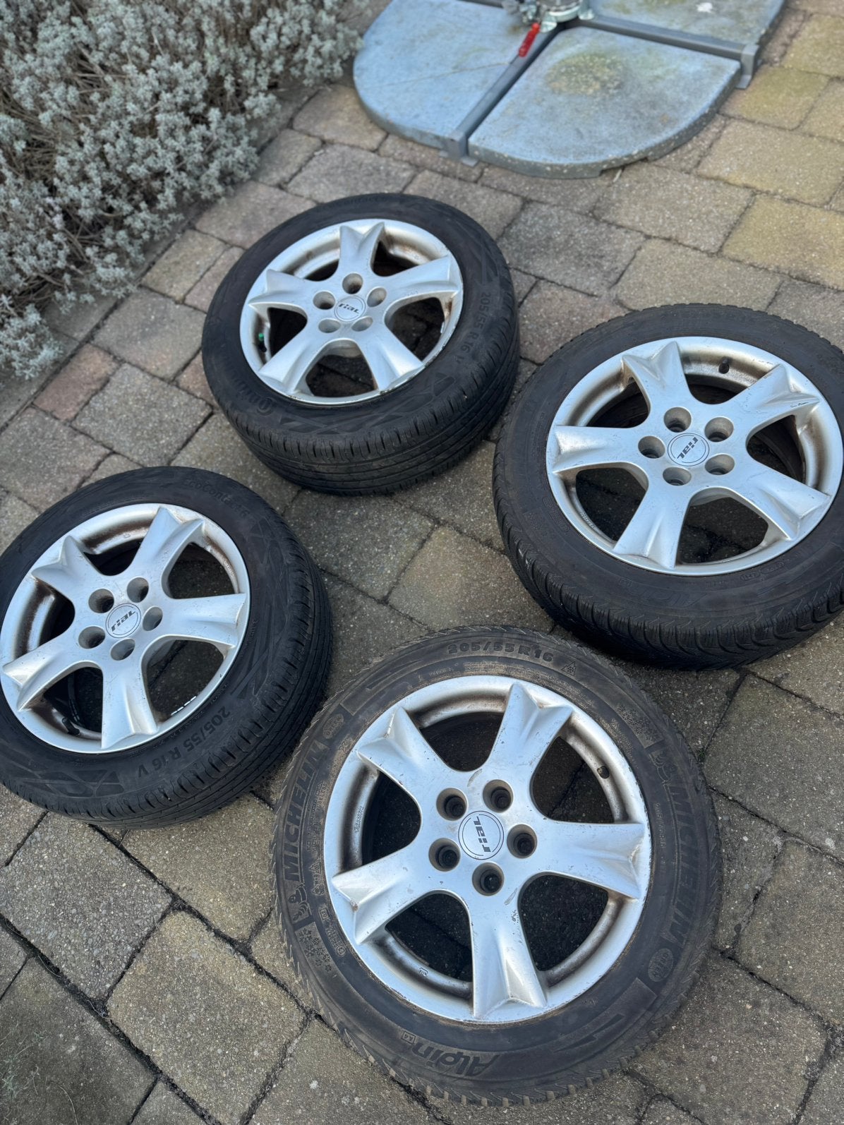 Set velgen 205 55 R16 met 2x zomerband en 2x winterband, Ophalen, Gebruikt, 16 inch, Banden en Velgen