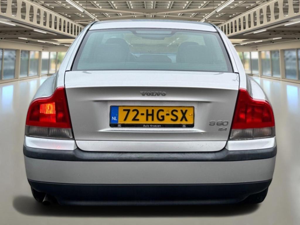 Volvo S60 2.4, Auto's, Volvo, Voorwielaandrijving, Stof, Gebruikt, S60