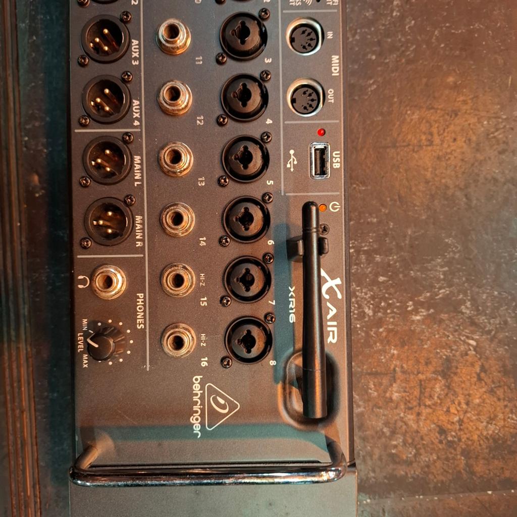 Behringer xr16, Muziek en Instrumenten, Mengpanelen, Ophalen of Verzenden, Gebruikt, 10 tot 20 kanalen, Microfooningang