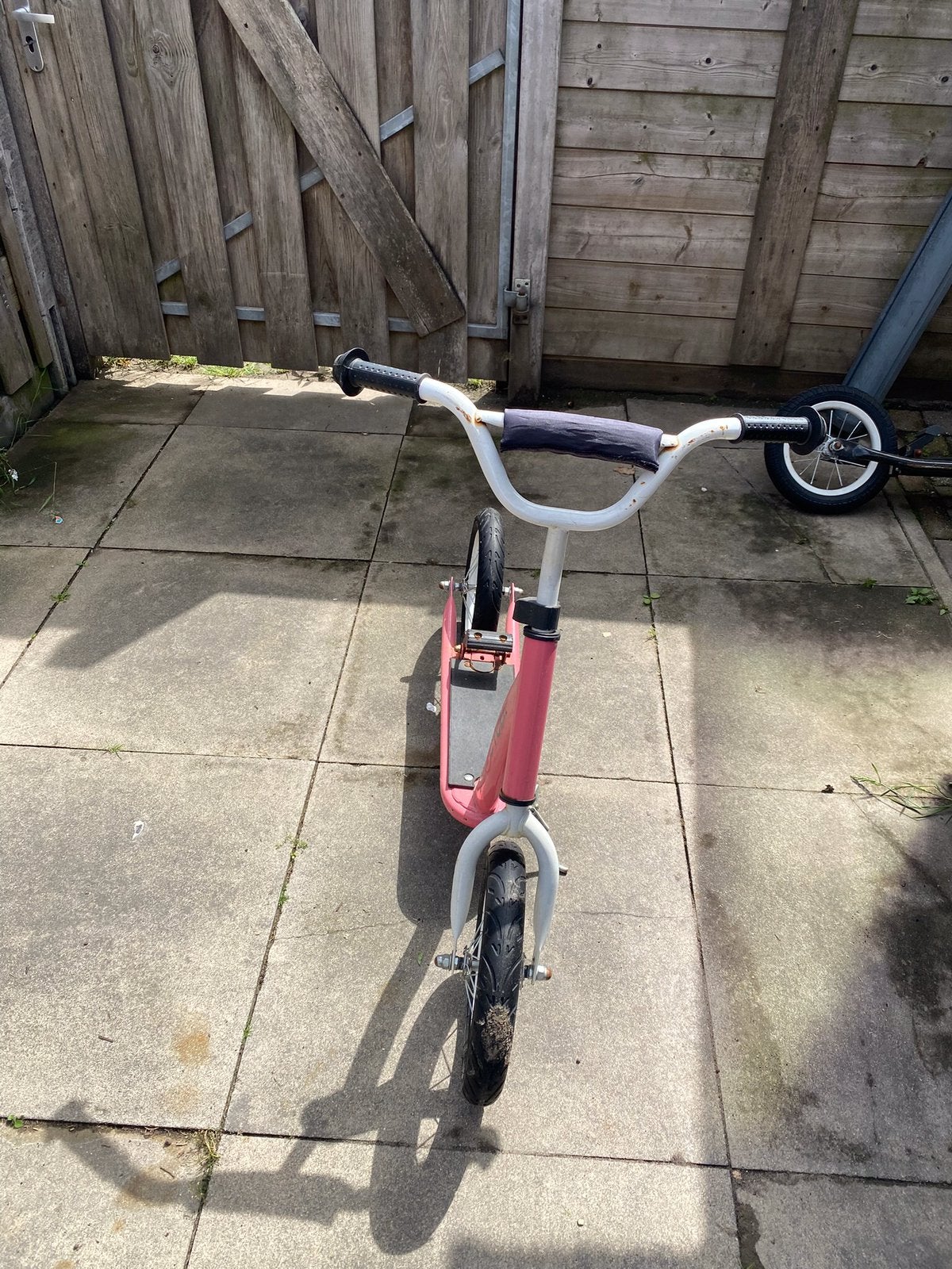 Roze stepje, Fietsen en Brommers, Steps, Ophalen, Gebruikt, Gewone step