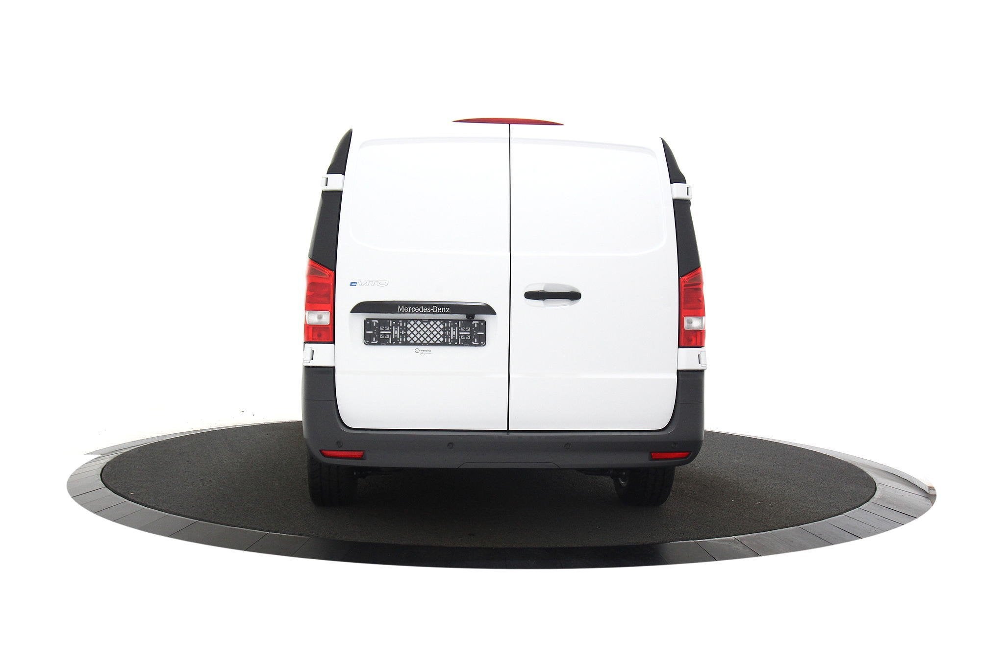 Mercedes-Benz eVito eVito 112 L2 60 kWh navigatiesysteem air, 0 cilinders, Wit, 2 stoelen, Lease