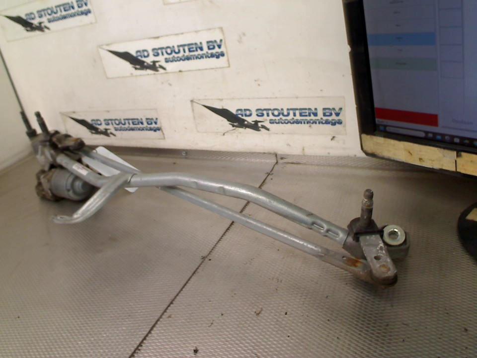 Ruitenwisser Mech + Motor C Estate (S205) 2014, Gebruikt, Mercedes-Benz AG, Mercedes-Benz, Mercedesstraße 120, Stuttgart 70372, , Duitsland