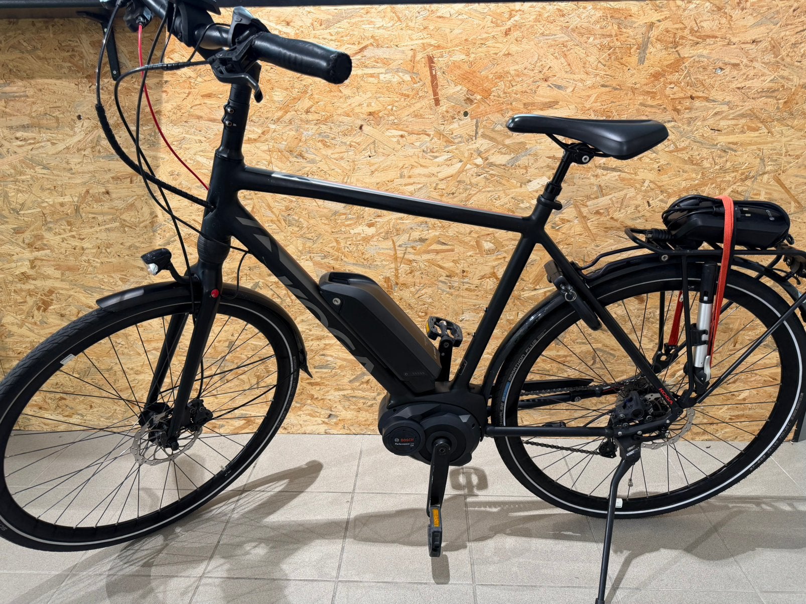 Practige Koga herenfiets Bosch performance, Ophalen, Zo goed als nieuw, 57 tot 61 cm, Koga Miyata