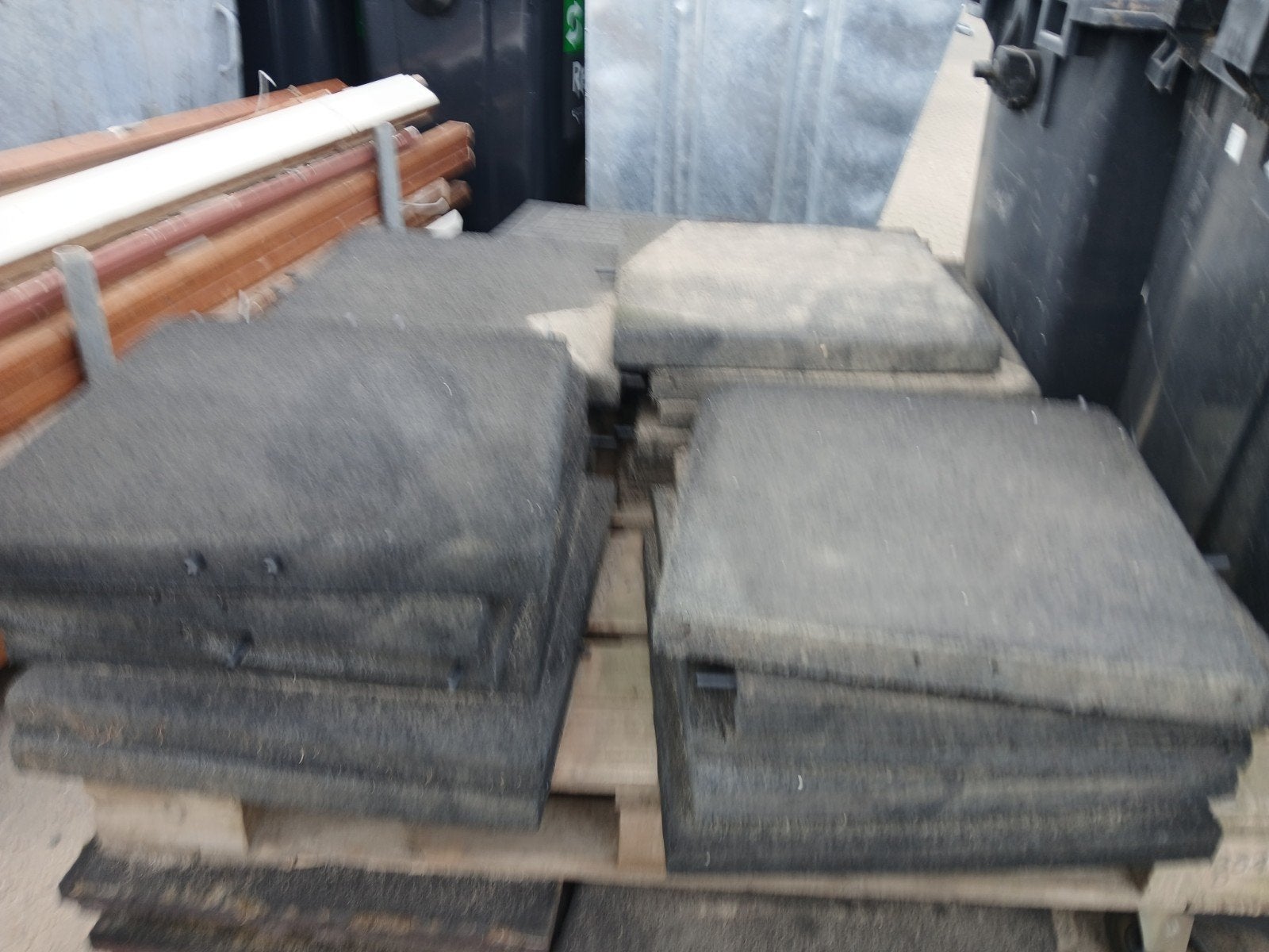 RUBBER TEGELS 22 STUKS, Ophalen, Overige materialen, Vdb, Vdb