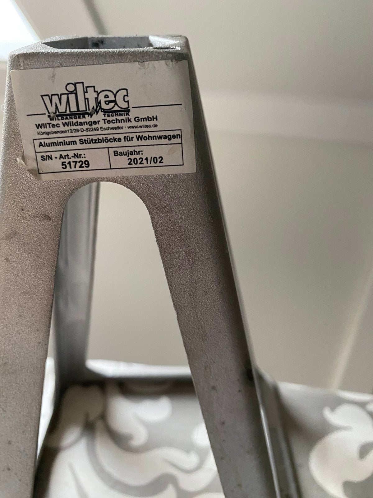 Te koop set aluminium steunen, Ophalen, Gebruikt