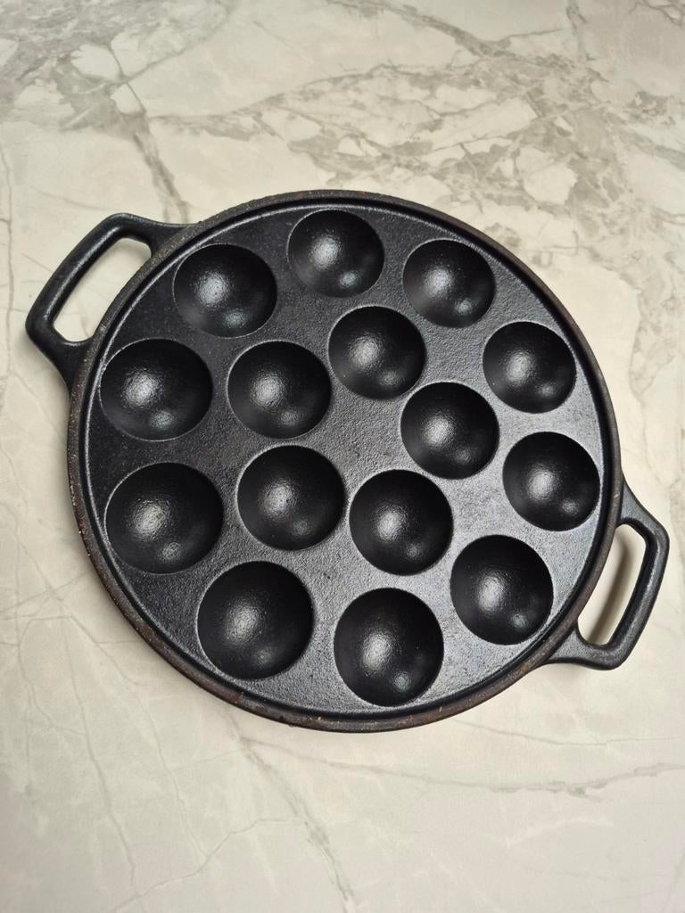 Gietijzeren poffertjespan voor heerlijke poffertjes, Gebruikt, Gietijzer, Ophalen of Verzenden, Keramische plaat