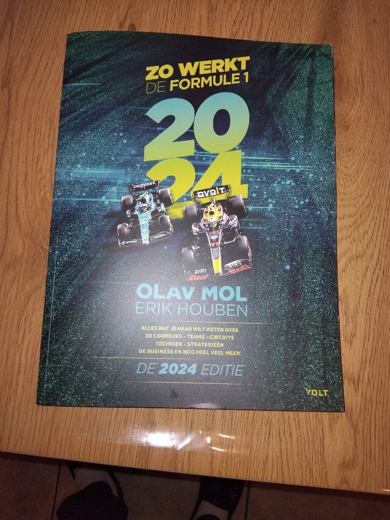 boek zo werkt formula 1  2024, Ophalen of Verzenden, Gelezen, Overige sporten