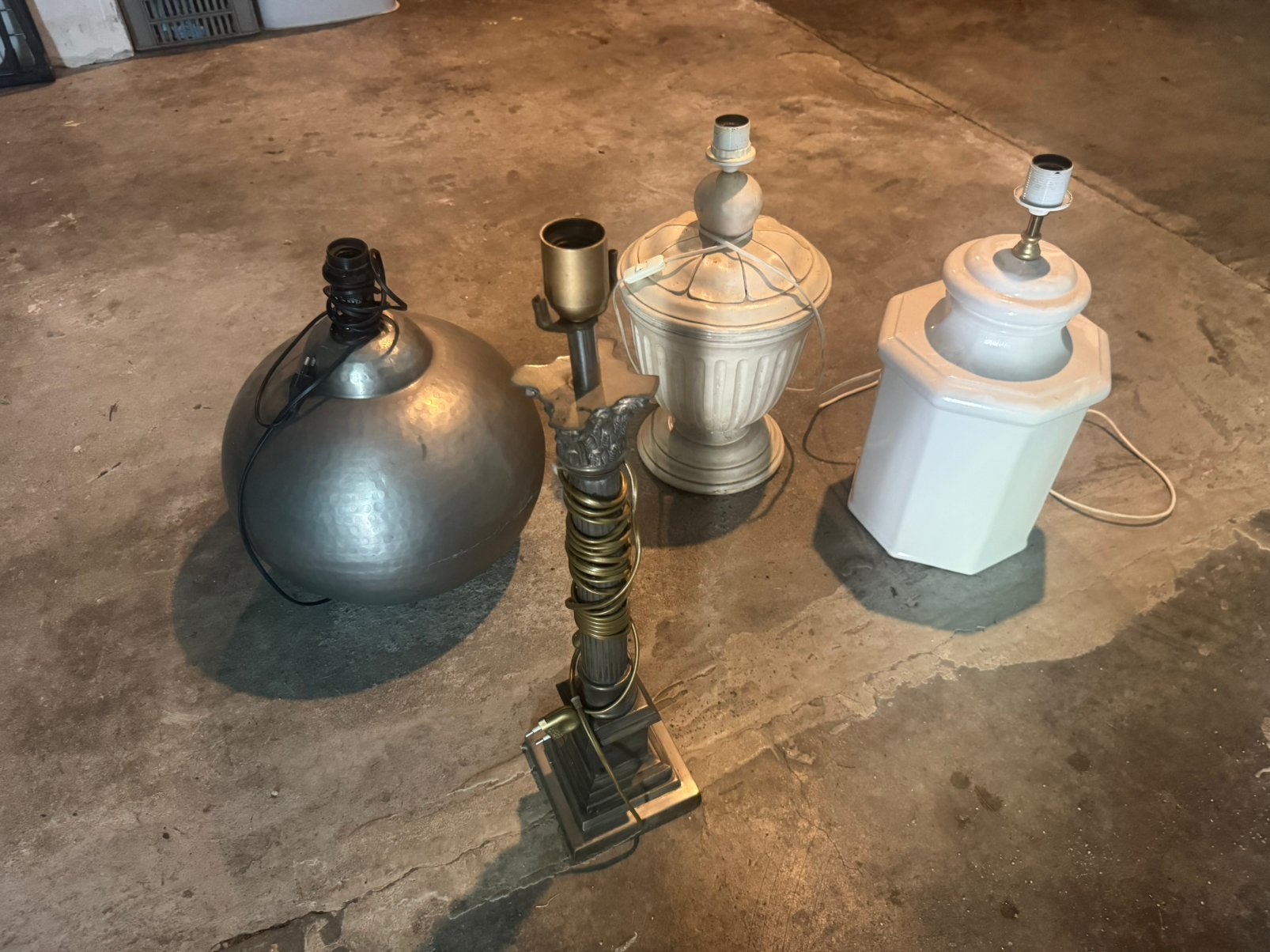 Lampenvoeten wit porcelein zilver en tin, Huis en Inrichting, 50 cm, Met schakelaar, Wit, Ophalen of Verzenden