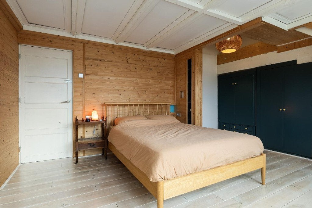 Prachtig massief eiken houten bed van MADE (140x200), Huis en Inrichting, Ophalen, Bruin, Tweepersoons, 140 cm