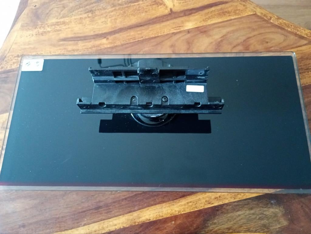 Samsung voet TV stand, Ophalen