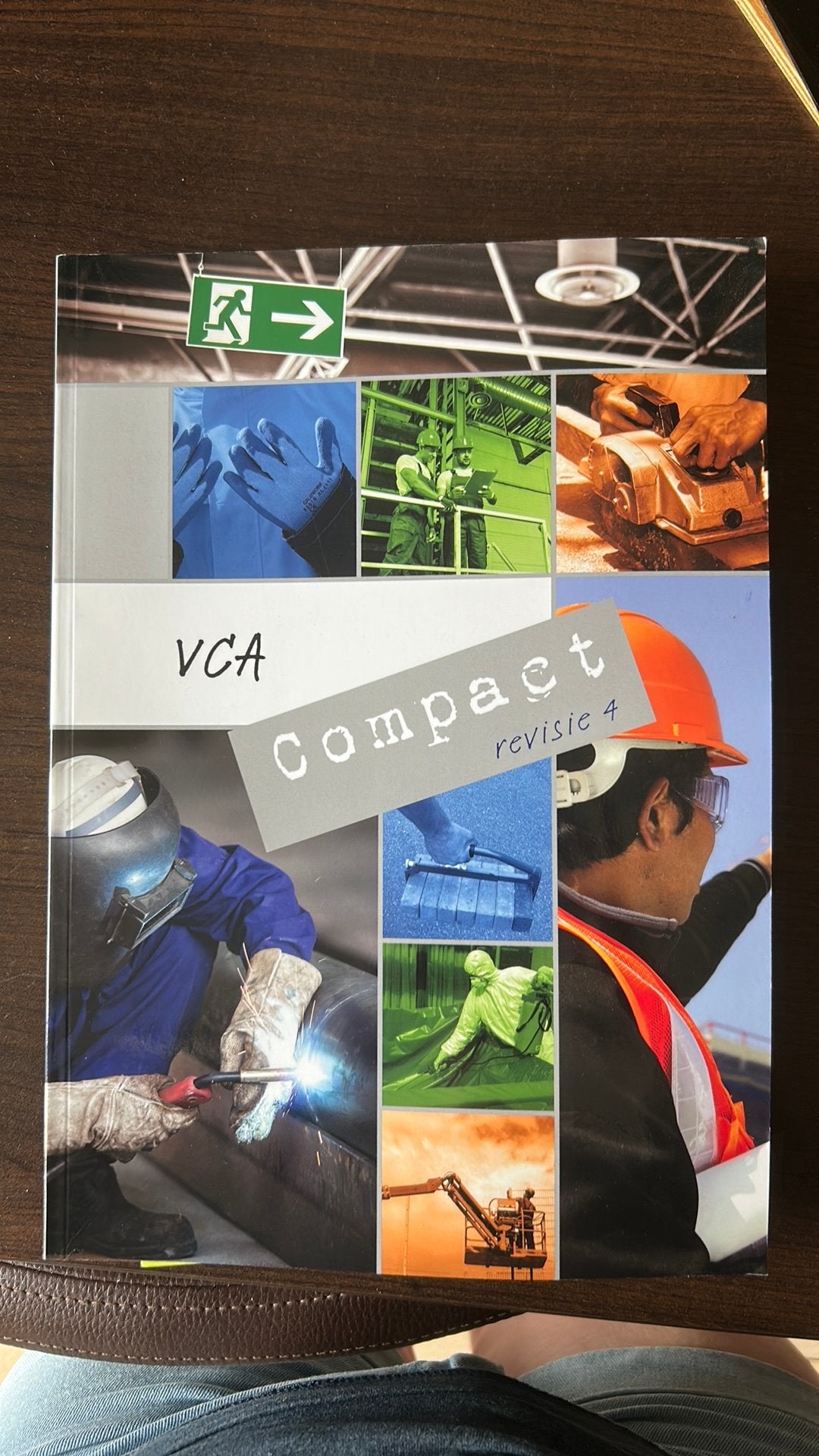 VCA compact revisie 4, Ophalen of Verzenden, Alpha, Zo goed als nieuw, Niet van toepassing