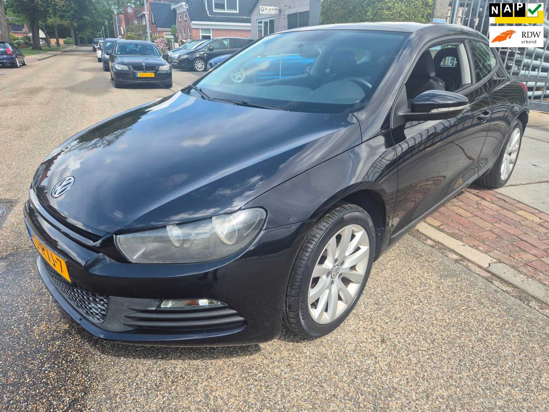 Volkswagen Scirocco 1.4 TSI Highline airco,lichtmetaal, Auto's, Volkswagen, Voorwielaandrijving, Euro 5, Stof, Gebruikt