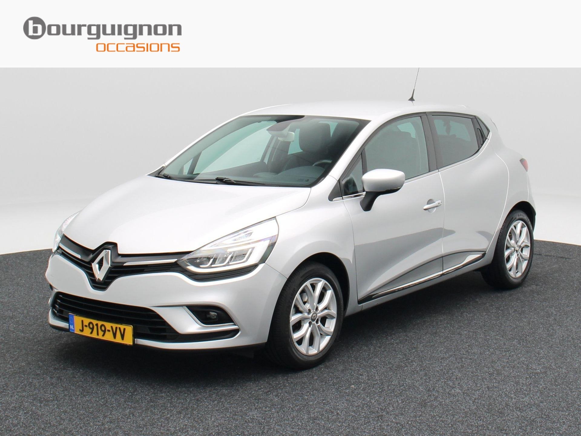 Renault Clio 0.9 TCe Intens | Cruise Control | Stoelverwarmi, Voorwielaandrijving, 898 cc, Stof, Gebruikt