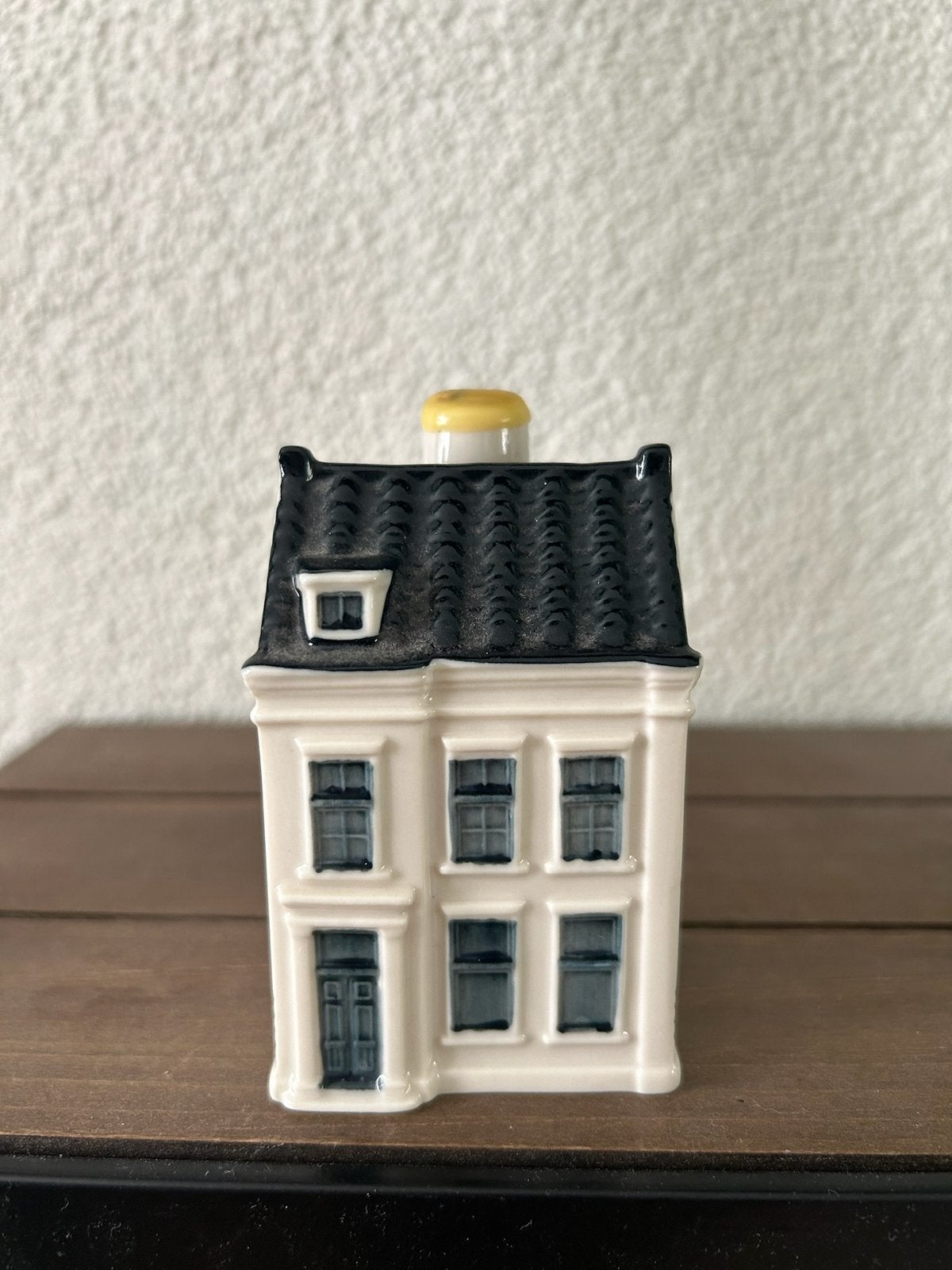 KLM huisje nr. 98, Ophalen of Verzenden, Nieuw, Gevuld