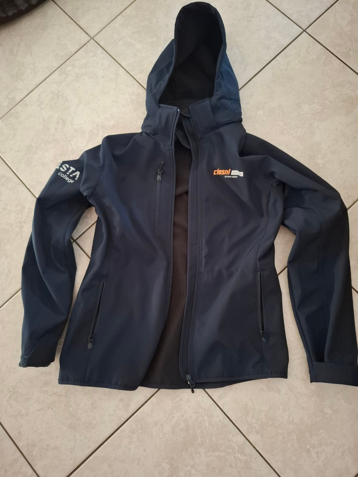 vista cios softshell jas, Ophalen of Verzenden, Zo goed als nieuw, Maat 42/44 (L), Zwart