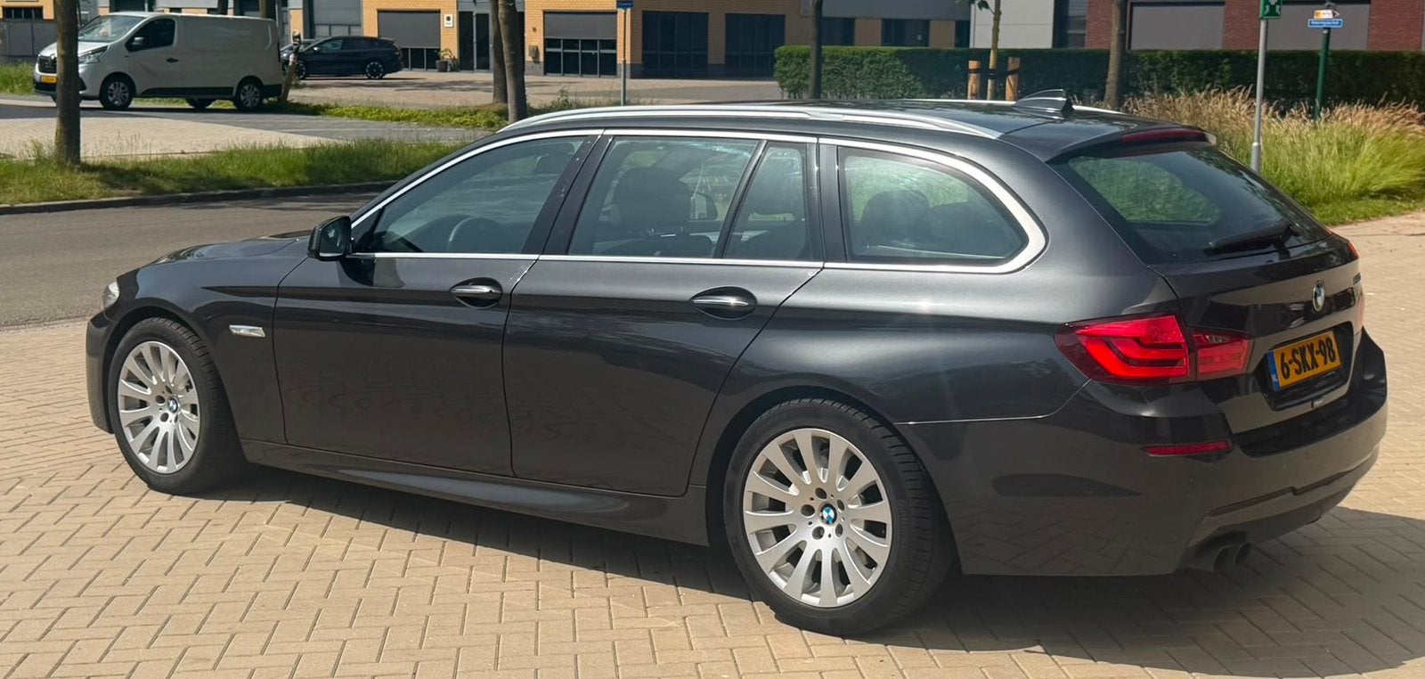 ‼️BMW M-SPORT 520I 2.0i 185PK AUT/8 TOURING EXECUTIVE ZWART, Auto's, BMW, Automaat, Euro 5, Achterwielaandrijving, Zwart