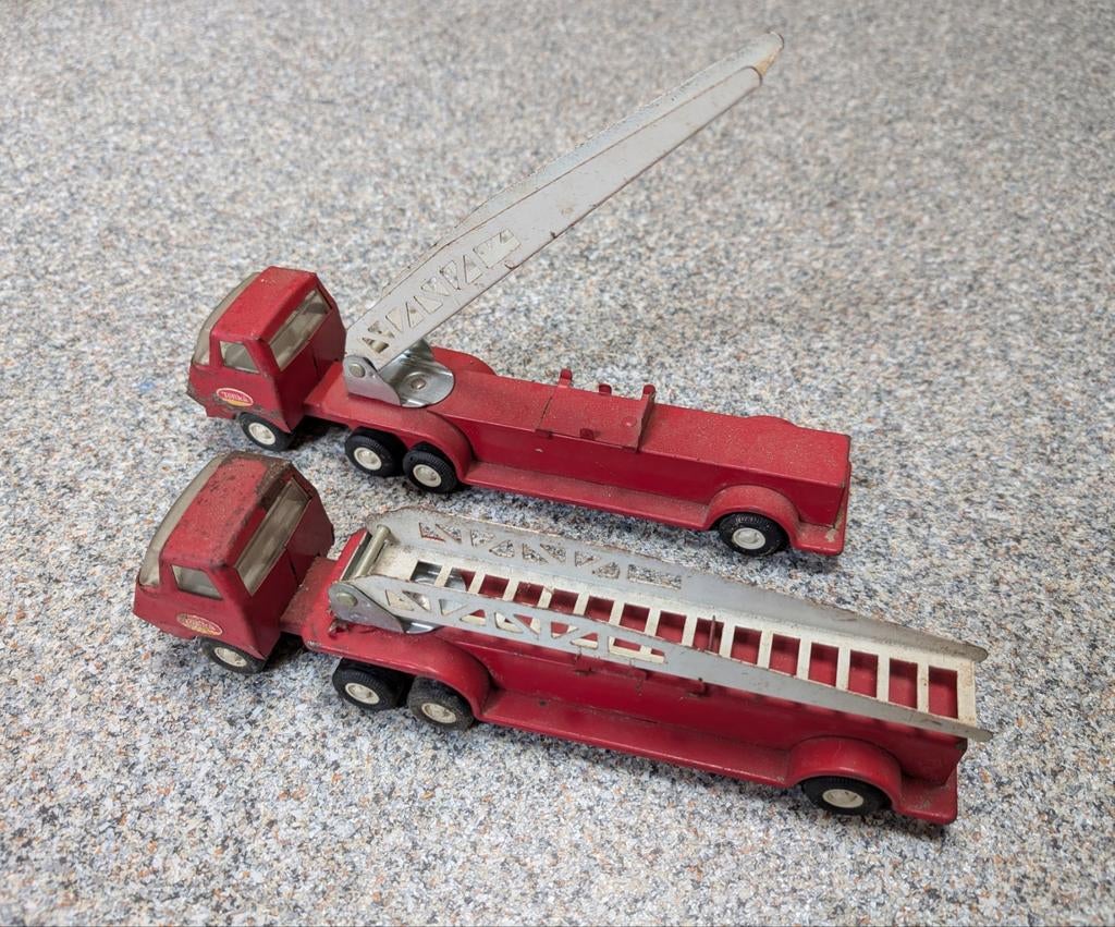 2 Tonka Brandweerauto's uit de Jaren '70 - Vintage Speelgoed, Ophalen of Verzenden, Gebruikt
