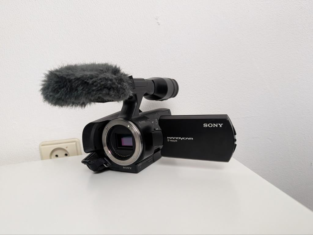 Sony NEX VG10 Handycam HD camcorder met APS C Sensor, Ophalen, Minder dan 8x, Zo goed als nieuw, Full HD