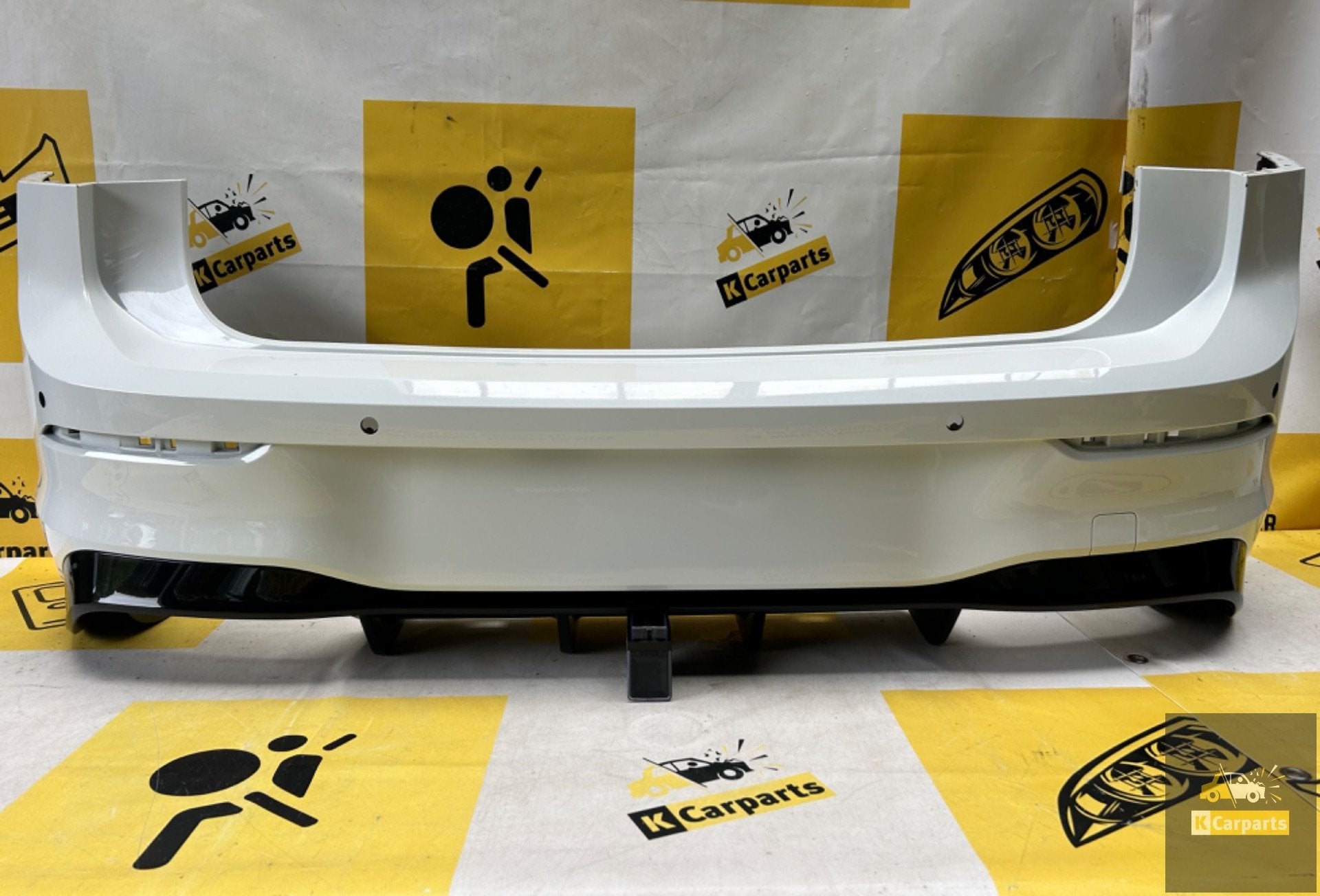 VOLKSWAGEN VW Golf 8 VIII R R20 4XPDC 5H6807421E achterbumpe