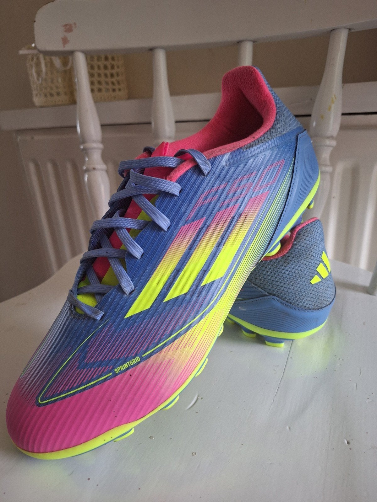 Adidas Voetbalschoenen F50, Ophalen of Verzenden, Zo goed als nieuw, Schoenen