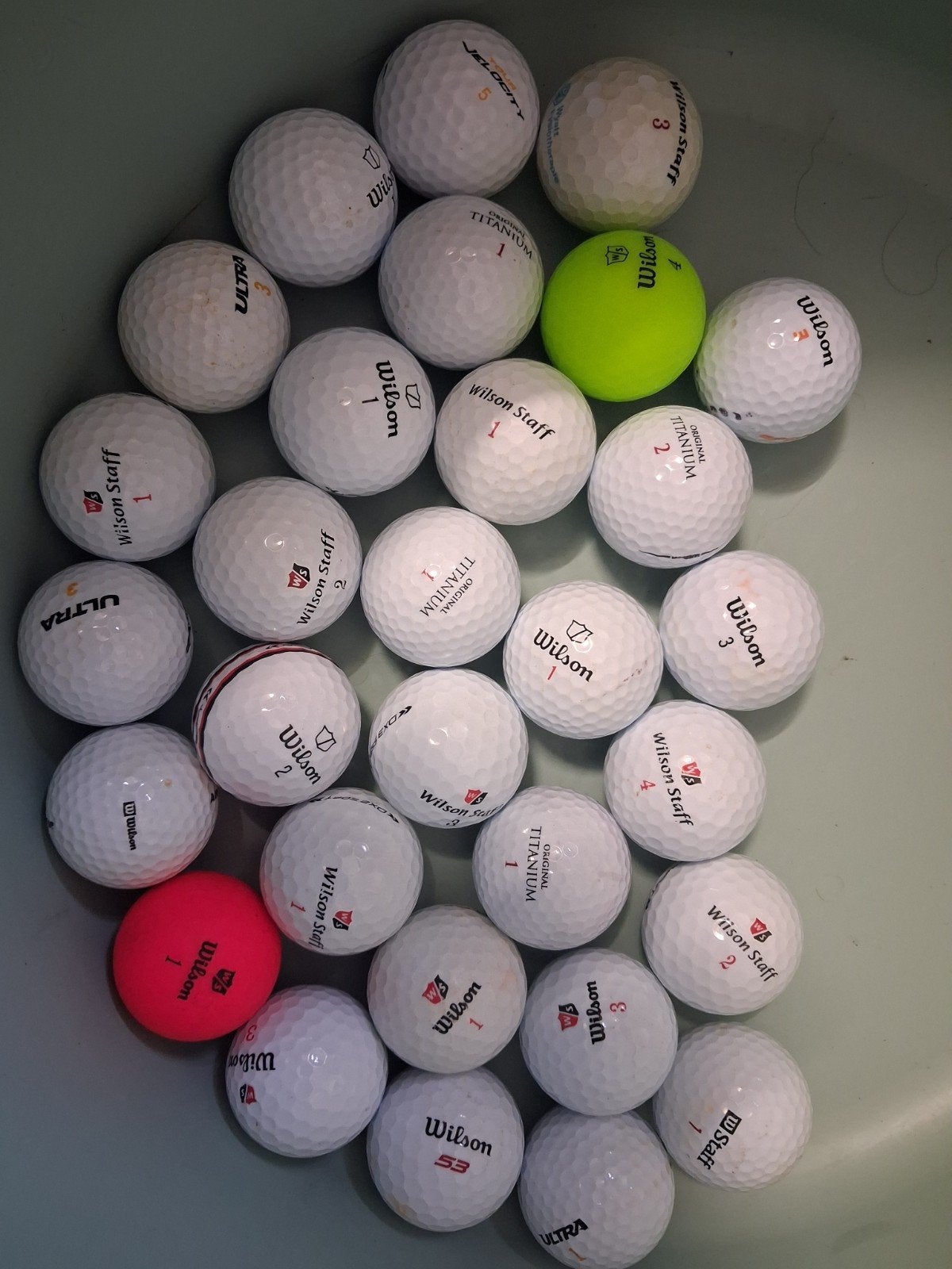 Wilson golfballen, Sport en Fitness, Ophalen of Verzenden, Zo goed als nieuw, Bal(len), Overige merken