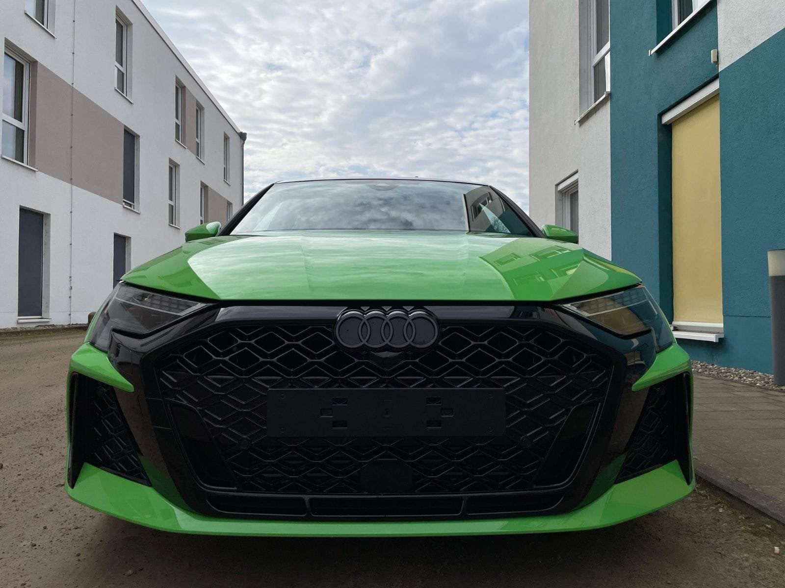 SUPER DEAl! AUDI RS3 18+ VOOR €300 GEDURENDE HEEL AUGUSTUS‼️, Ophalen of Verzenden