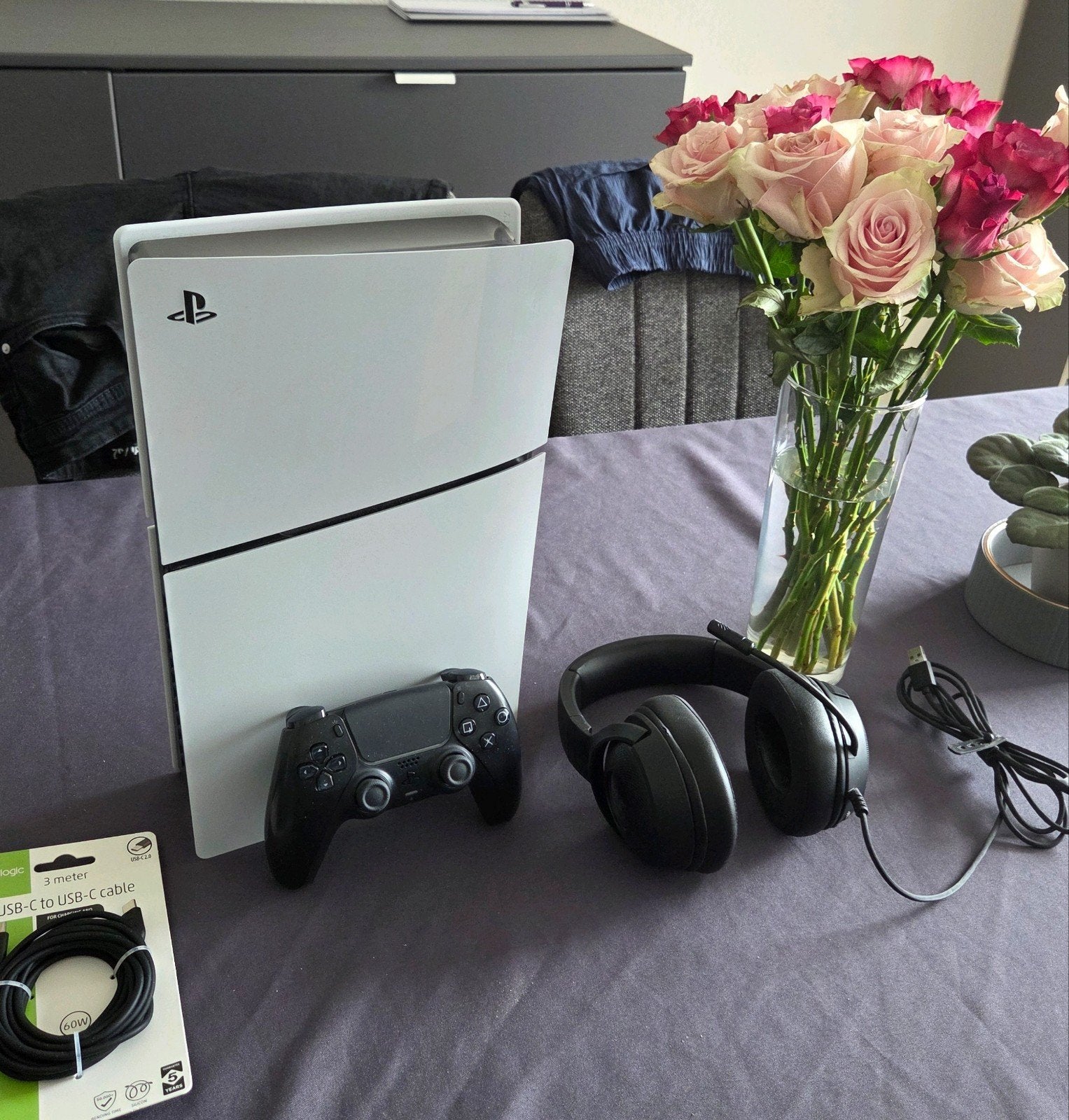 PS5 Slim Edition New Controller Black Razer Headset 680€ OP, Ophalen, Zo goed als nieuw