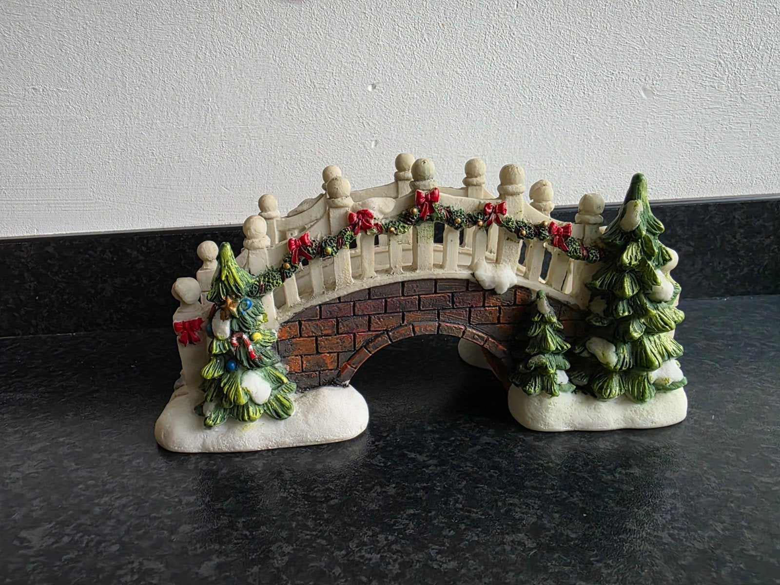 Vintage '90 Dickens Keepsake Christmas Valley Brick Bridge, Ophalen, Zo goed als nieuw